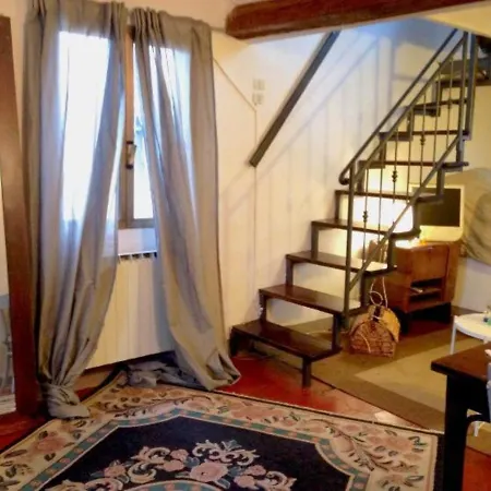 Apartment Romantico Attichino Con Terrazzo Vista Duomo !!
