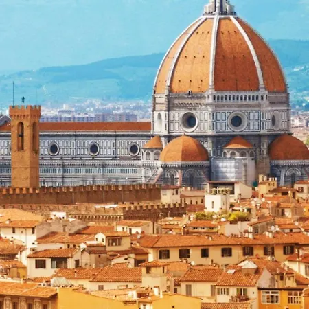 Romantico Attichino Con Terrazzo Vista Duomo !!